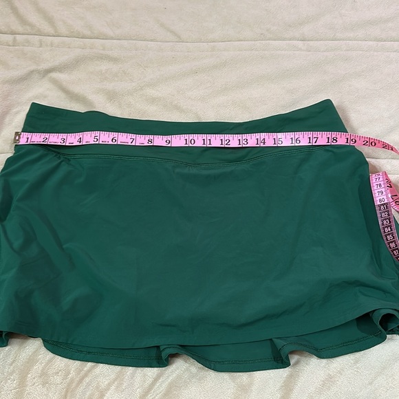 Play off the pleats skirts lululemon - Picture 2 of 9